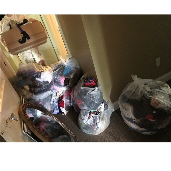 Moving sale! Everything must go Xs-Xl - Picture 4 of 5